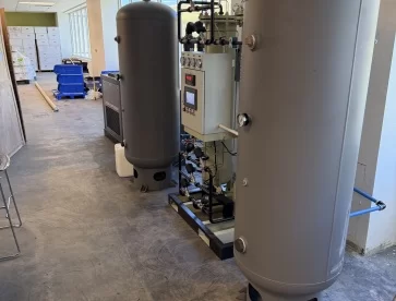 On-Site Nitrogen Generator for Mass Spectrometry Lab — Genista BioSciences Case Study